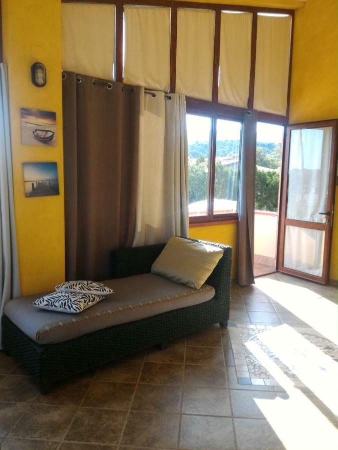 Ferienwohnung Casa Di Rosa Chia Exterior foto