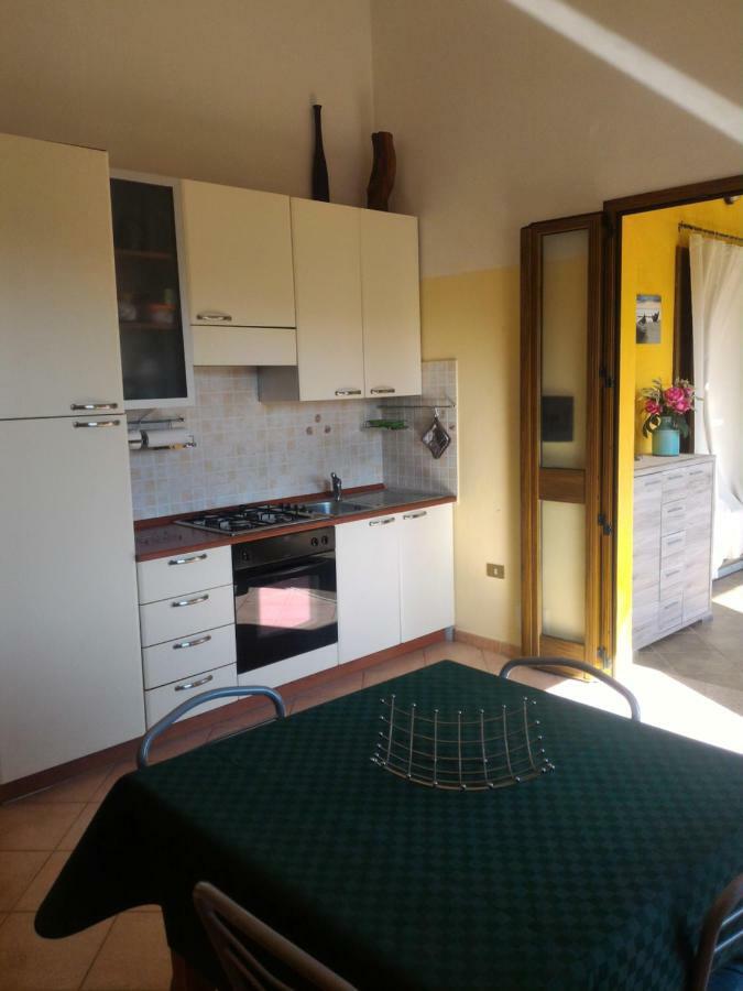 Ferienwohnung Casa Di Rosa Chia Exterior foto